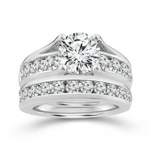 Novello Lab-grown Diamonds Bridal Set - 3.52 Ct. T.w. in 14K White Gold (IGI-certified Diamonds)